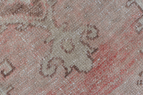 Vintage Oushak Area Rug (5' x 9')